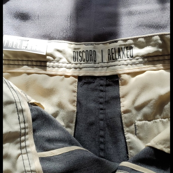 NWT mens chino style shorts - Picture 3 of 4